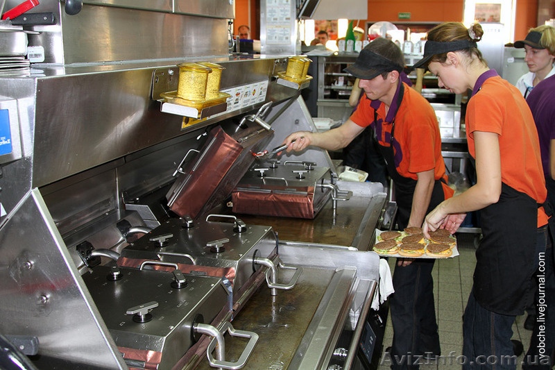 Работник в Макдональдс в Польшу. Работа за границей - <ro>Изображение</ro><ru>Изображение</ru> #1, <ru>Объявление</ru> #1533690