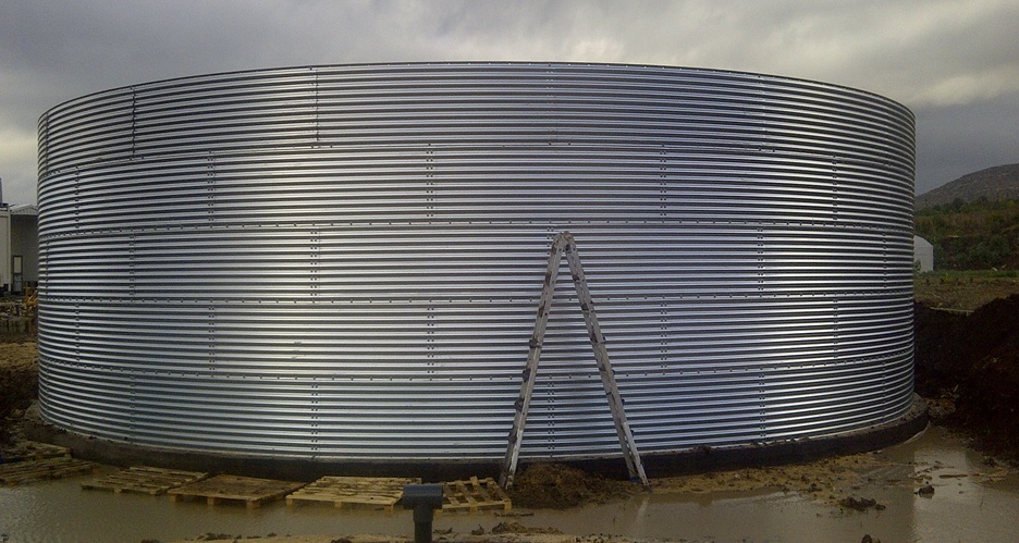 Резервуары емкости для удобрений и для воды  - <ro>Изображение</ro><ru>Изображение</ru> #1, <ru>Объявление</ru> #1737879