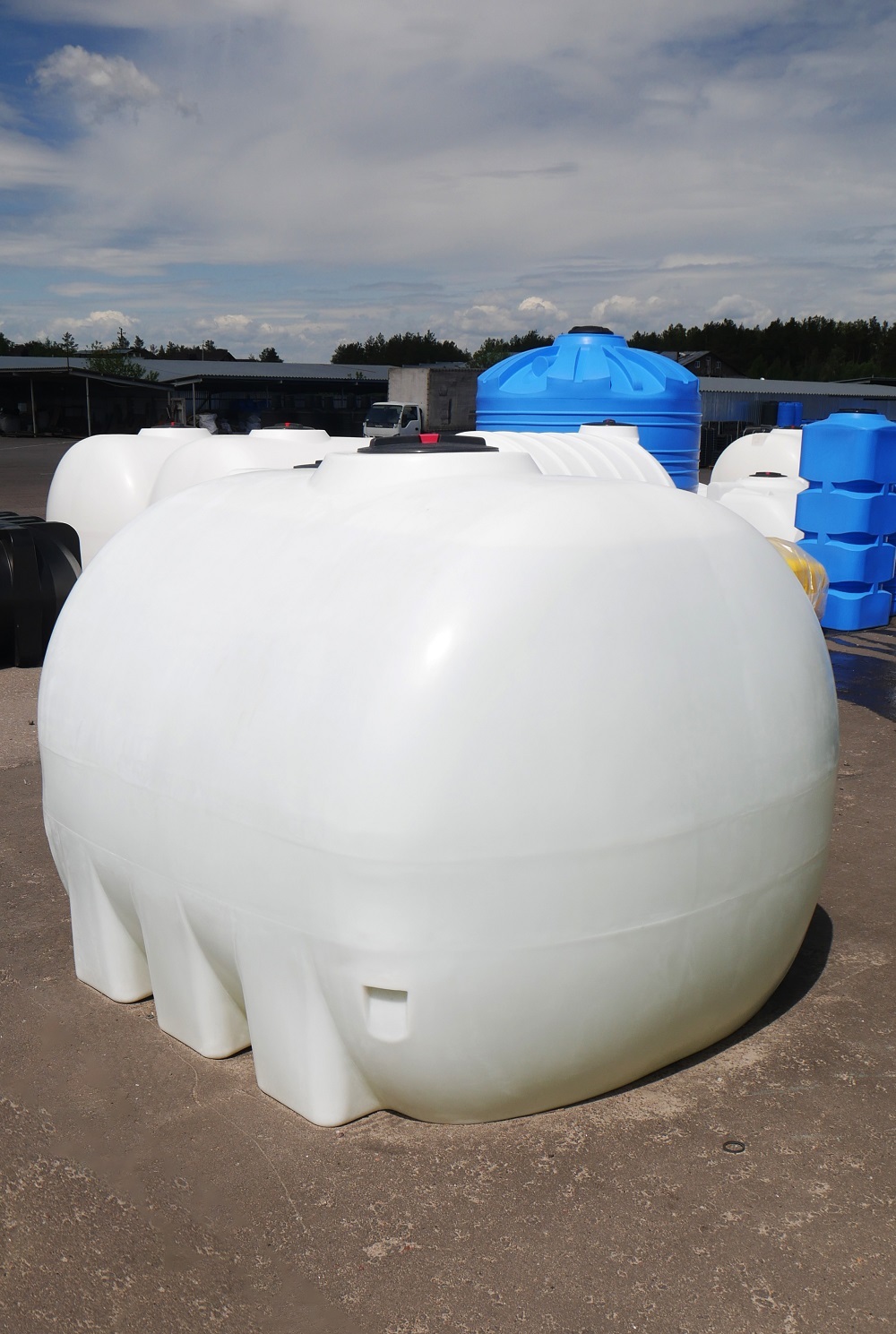 Резервуари для перевезення, ємності для Кас Рівне - <ro>Изображение</ro><ru>Изображение</ru> #1, <ru>Объявление</ru> #1742925