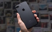 Iphone айфон  7+ 32/128 /256 черный золотой красный розовый - <ro>Изображение</ro><ru>Изображение</ru> #2, <ru>Объявление</ru> #1655912
