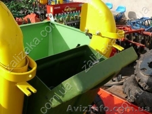 Польская сажалка для трактора с бункером для удобрений  - <ro>Изображение</ro><ru>Изображение</ru> #2, <ru>Объявление</ru> #964538