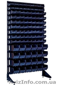 Хранение метизов и крепежа в ящиках на стойке