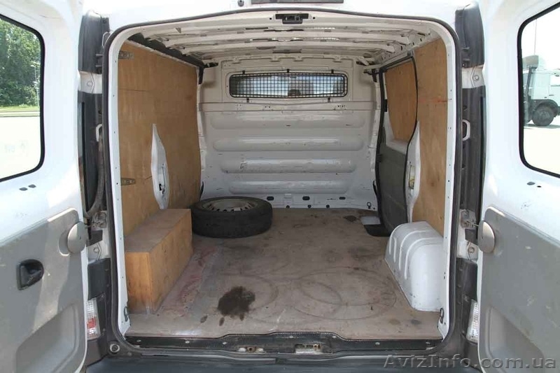 Renault Trafic (6 передач) СВІЖОПРИГНАНИЙ 100 л.с./ 73.6 кВт -ДЕШЕВО- - <ro>Изображение</ro><ru>Изображение</ru> #2, <ru>Объявление</ru> #300836