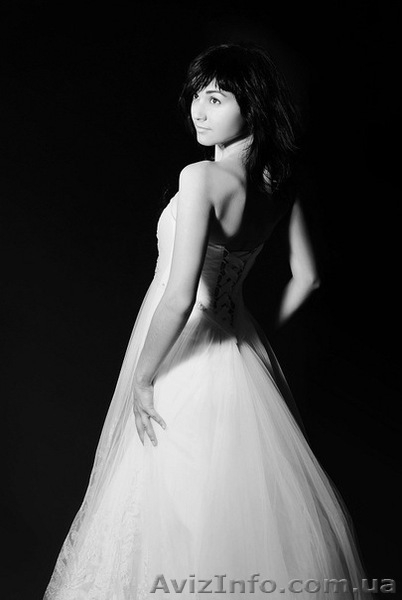 весільна сукня для сучасних панночок - <ro>Изображение</ro><ru>Изображение</ru> #3, <ru>Объявление</ru> #390883