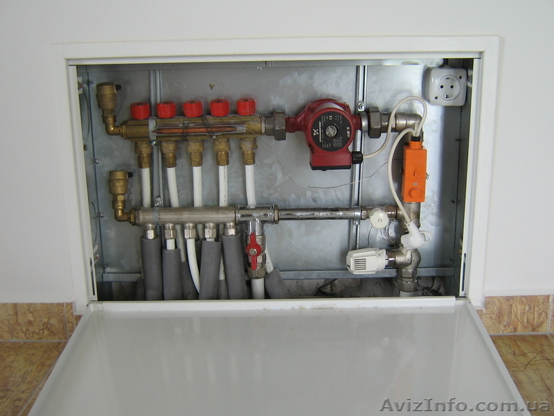 Продам будинок в Новому Дворі - <ro>Изображение</ro><ru>Изображение</ru> #1, <ru>Объявление</ru> #666161