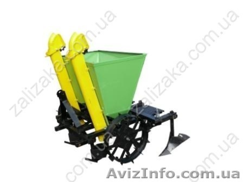 Польская картофелесажалка двухрядный Bomet к тракторам  - <ro>Изображение</ro><ru>Изображение</ru> #1, <ru>Объявление</ru> #964554