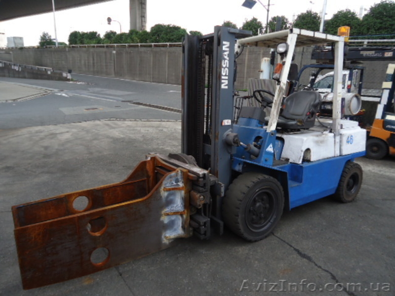 Газ - бензиновий автонавантажувач Nissan UGJ02M30 на 3 тонны - <ro>Изображение</ro><ru>Изображение</ru> #4, <ru>Объявление</ru> #1061649