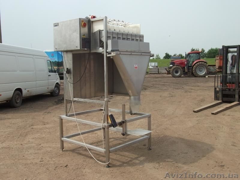 Упаковочная машина Newtec (8-чашечная, весовая станция) - <ro>Изображение</ro><ru>Изображение</ru> #1, <ru>Объявление</ru> #1095632