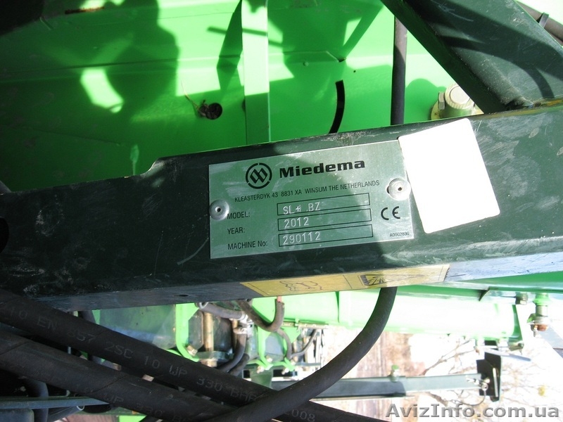 Картофелепосадочная машина Miedema SL4BZ - <ro>Изображение</ro><ru>Изображение</ru> #9, <ru>Объявление</ru> #1542310