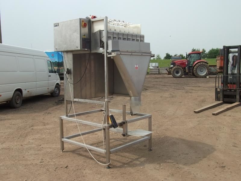 Пакувальна машина Newtec (вагова станція), в наявності - <ro>Изображение</ro><ru>Изображение</ru> #1, <ru>Объявление</ru> #1669986