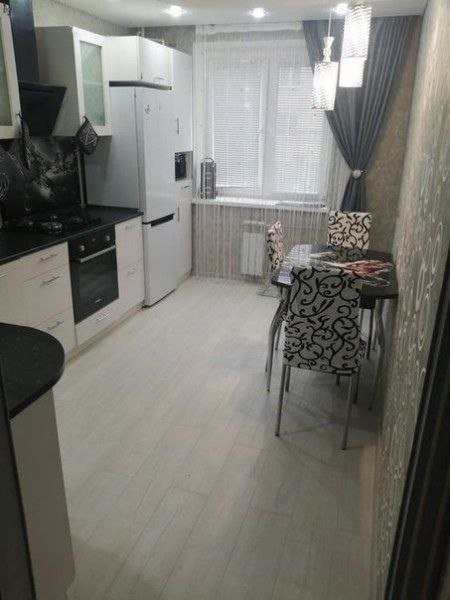 Сдам 2х комн. кв-ру в центре по ул. Соборной 4000 грн/мес. - <ro>Изображение</ro><ru>Изображение</ru> #3, <ru>Объявление</ru> #1732592